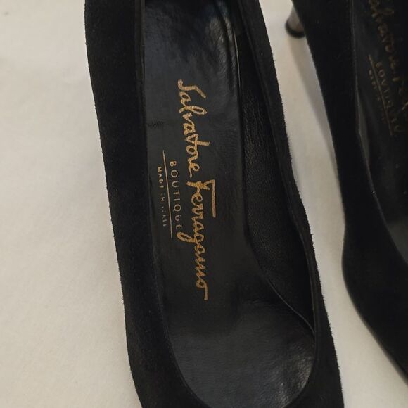 Black Suede Ferragamo Heels - Picture 2 of 12